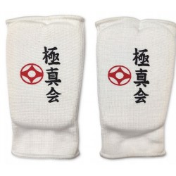 Ochraniacze karate KYOKUSHIN na dłonie napięstniki rękawiczki elastyczne Bushi